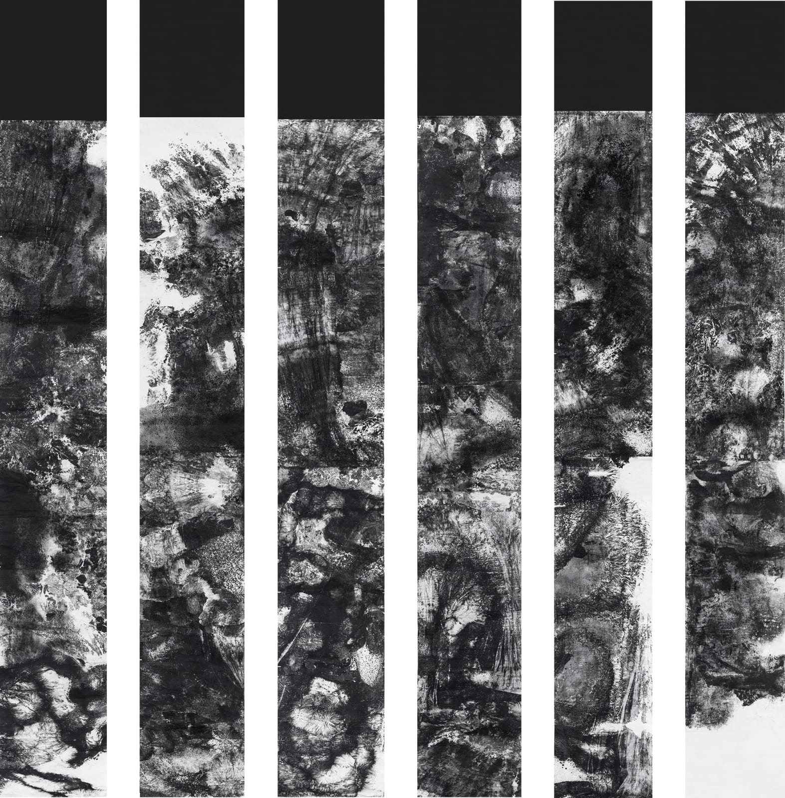 Bingyi 冰逸 Wanwu: Metamorphosis 万物, 2013 Ink on paper 纸本水墨 866 1/8 x 102 3/8 in x 6 pieces 2200...